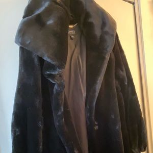 BRAND NEW: Faux Fur Coat by Jones New York